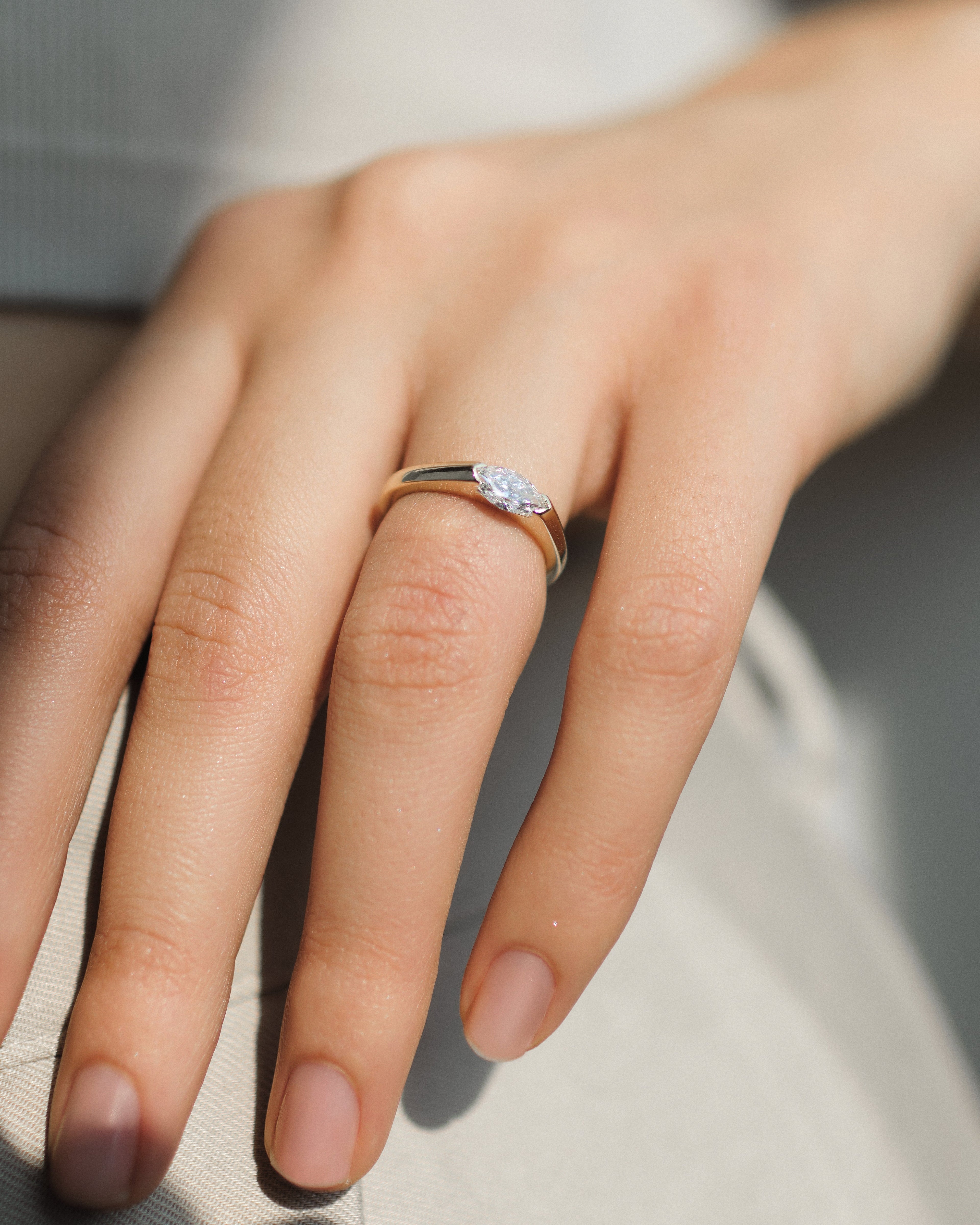 Bague Dvin marquise diamant