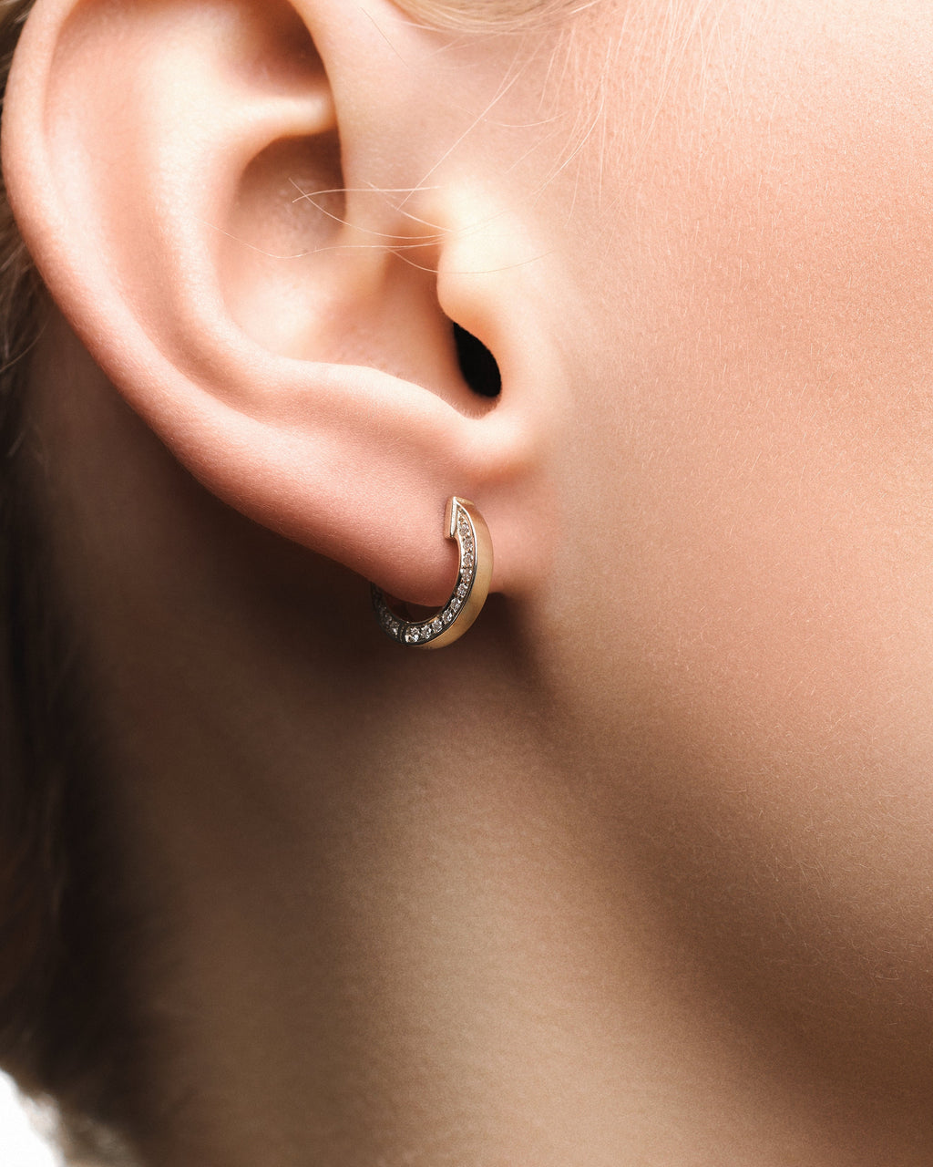 Huggie Diamants latéraux