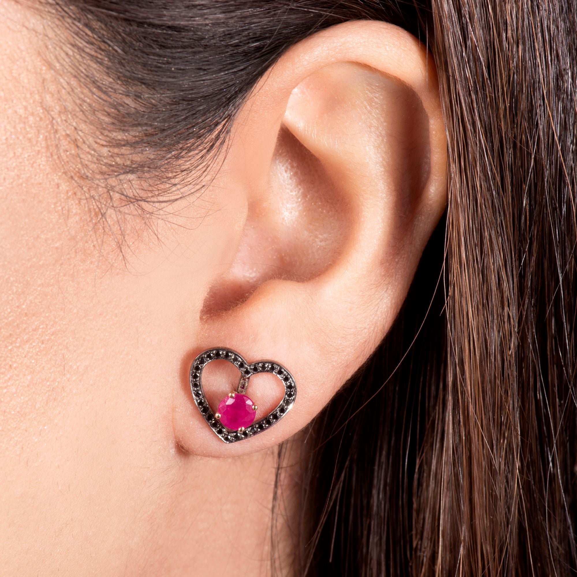 Halo Heart en diamants noirs et or rose 18 carats