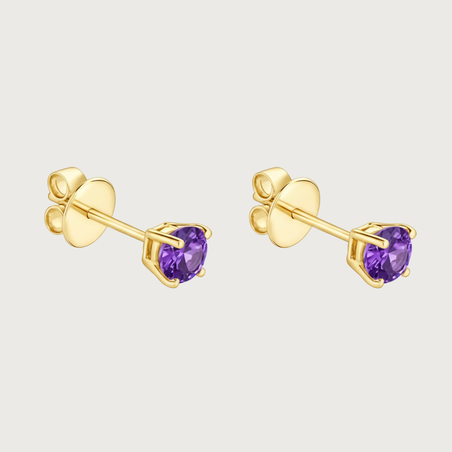 Boucle d'oreille à clou en améthyste