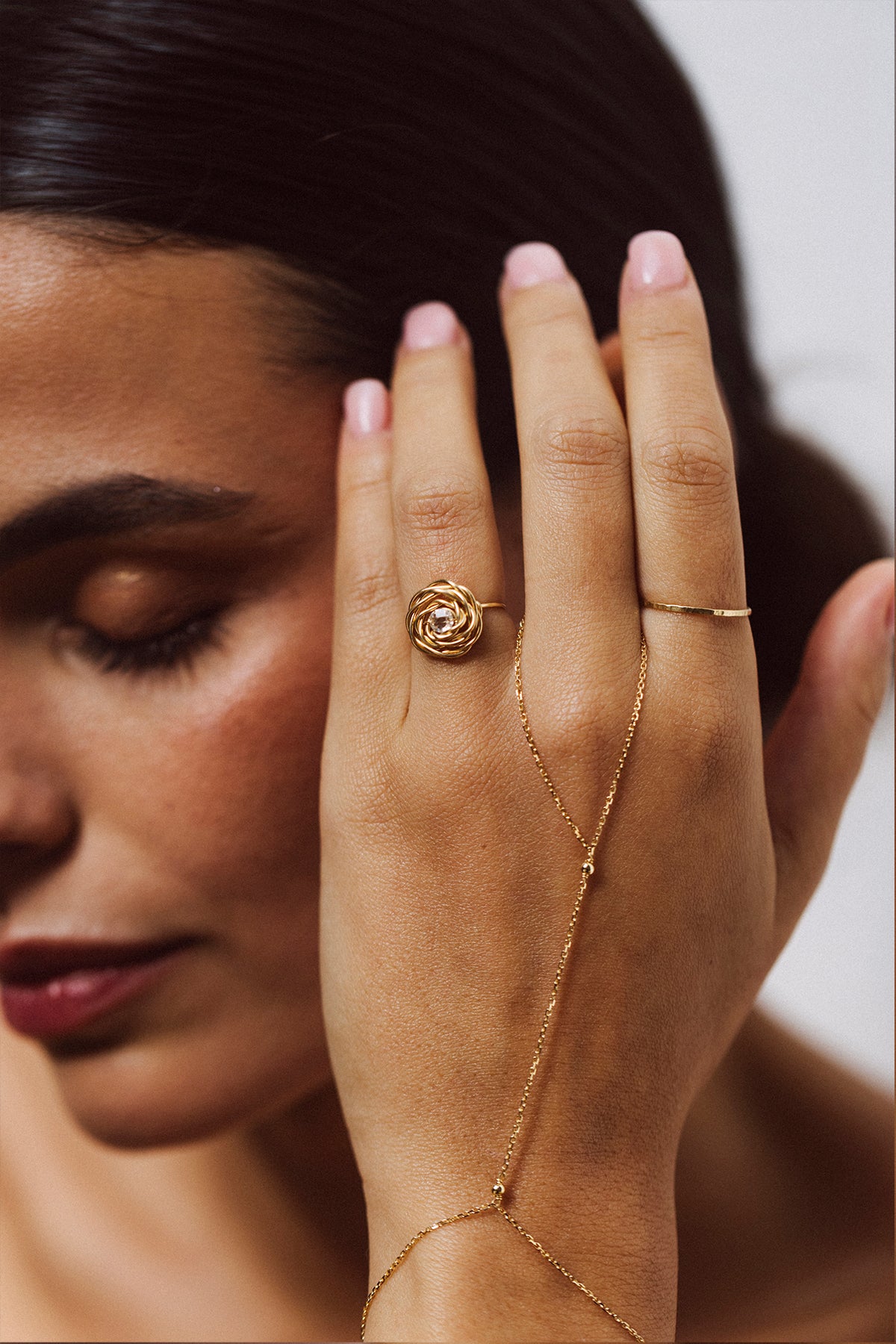 Bague moyenne Rosa avec diamant blanc