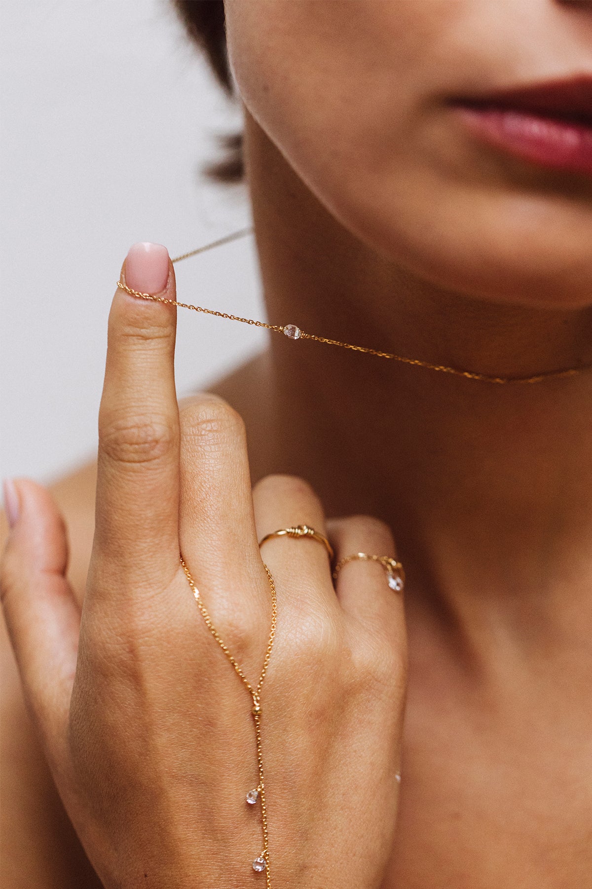 Collier court Oriana