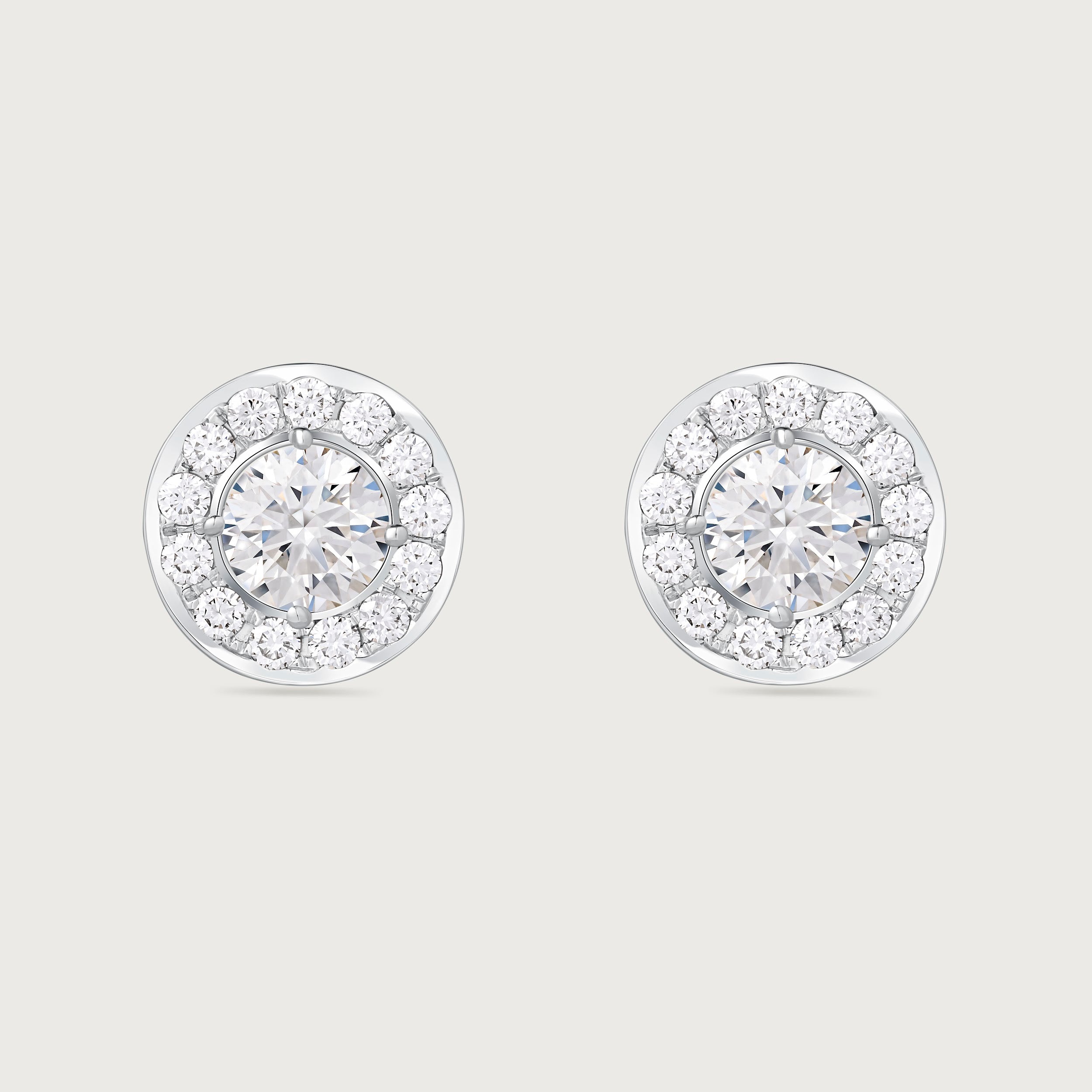 Halo en diamants et or blanc 18 carats