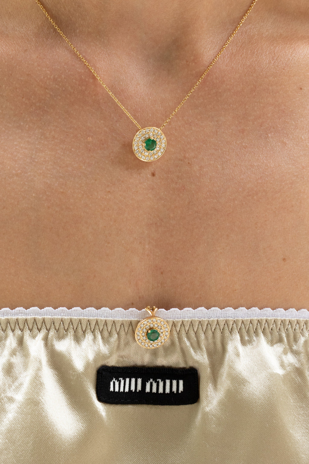 Collier et bracelet My Universe en émeraude et diamants, or jaune 18 carats