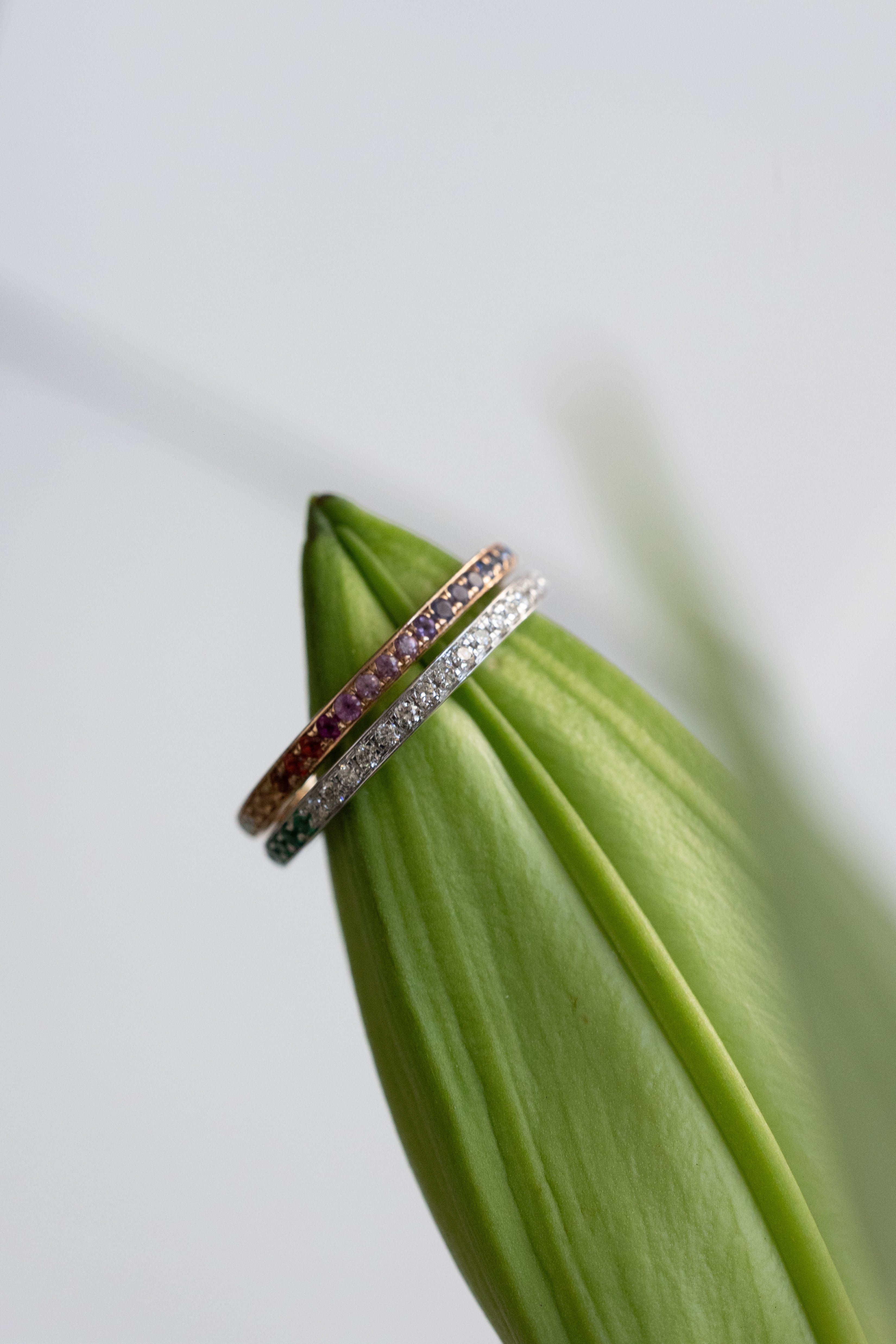 Bague Journey en diamants et émeraudes, or rose 18 carats