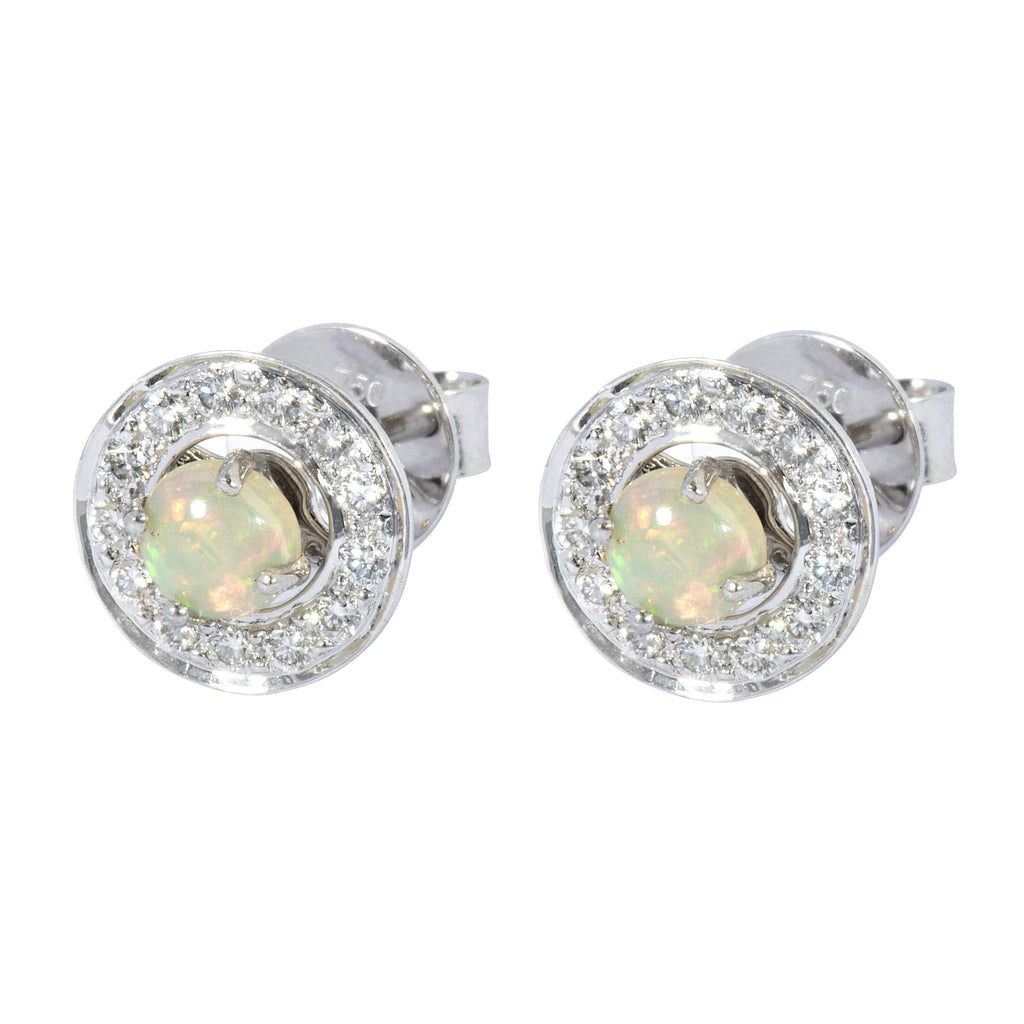 Boucle d'oreille à clou en opale blanche et or blanc 18 carats