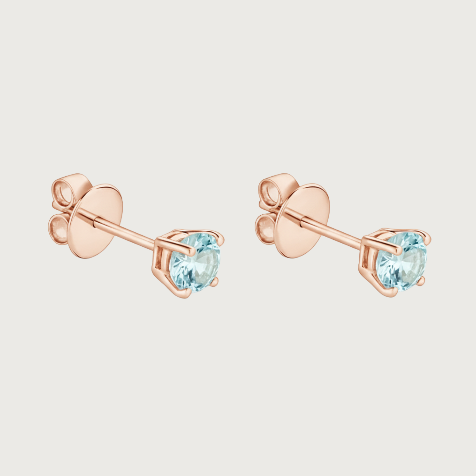 Boucle d'oreille à clou en topaze bleue, collection Amelia Windsor