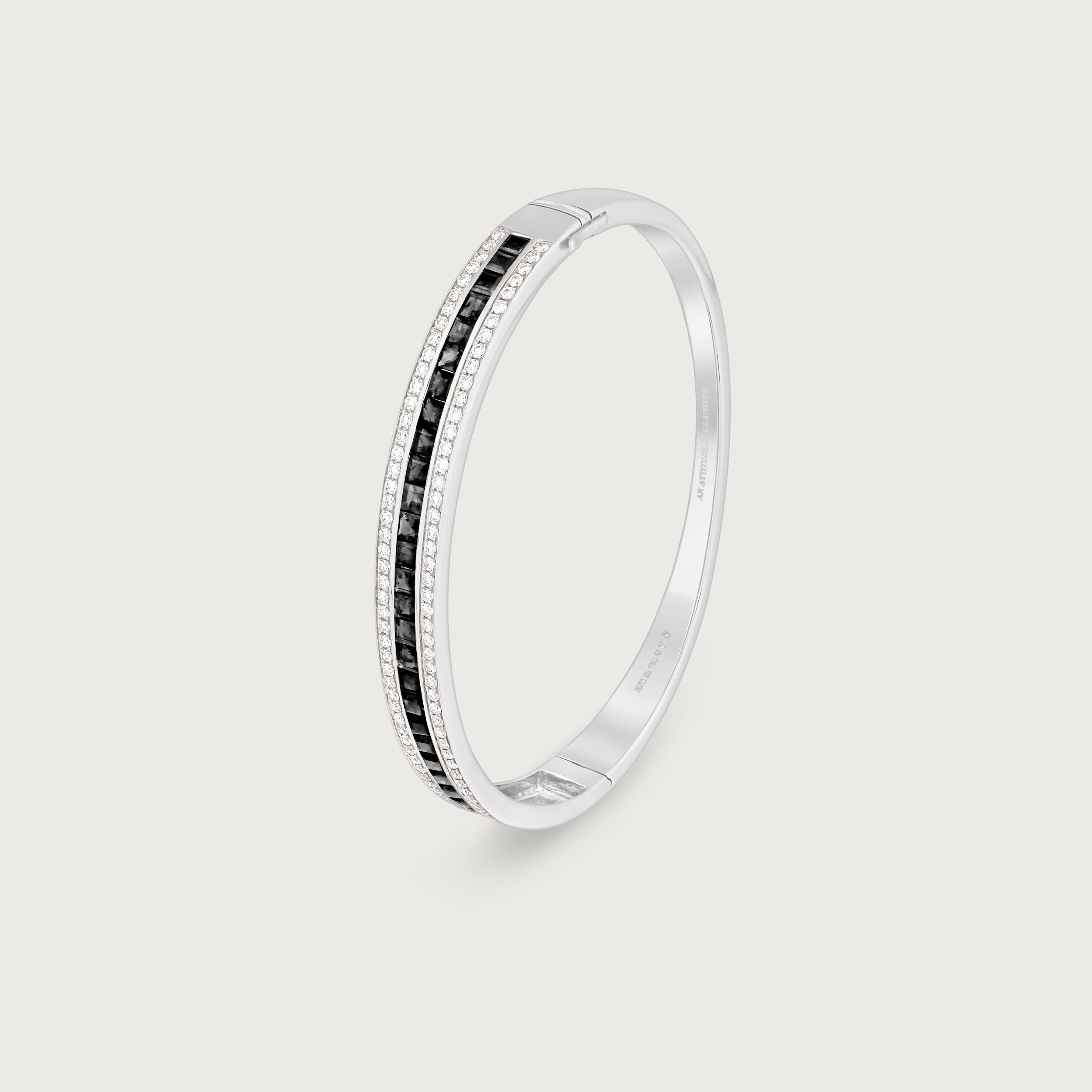 Bracelet Union en diamants noirs et blancs, or blanc 18 carats
