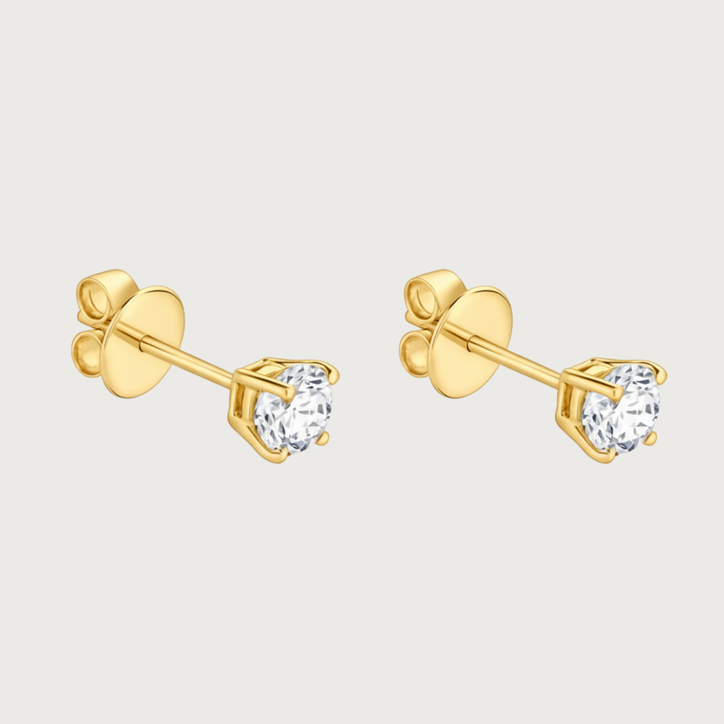 Boucle d'oreille à clou en diamant