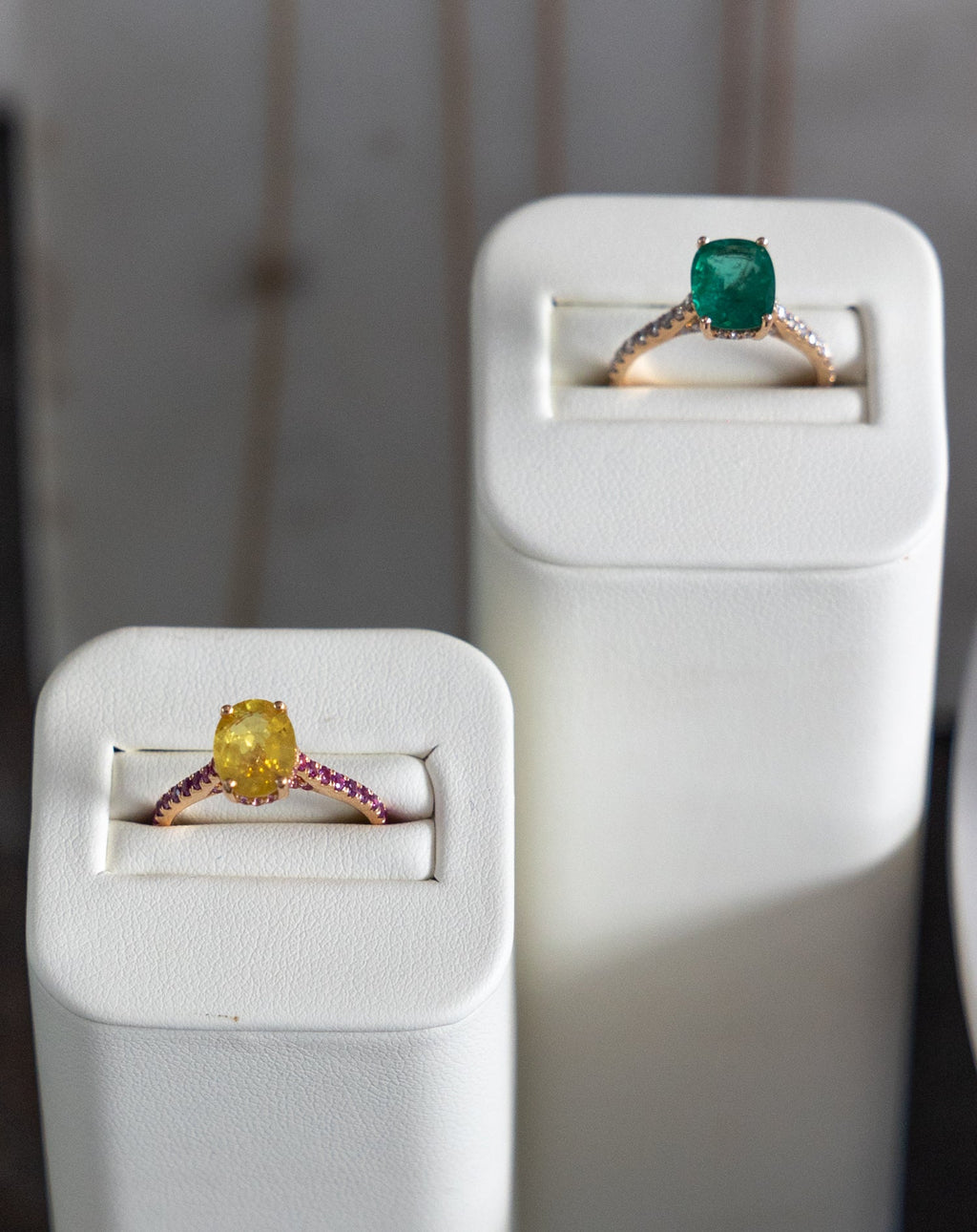 Bague cocktail Chroma en émeraude et or rose 18 carats