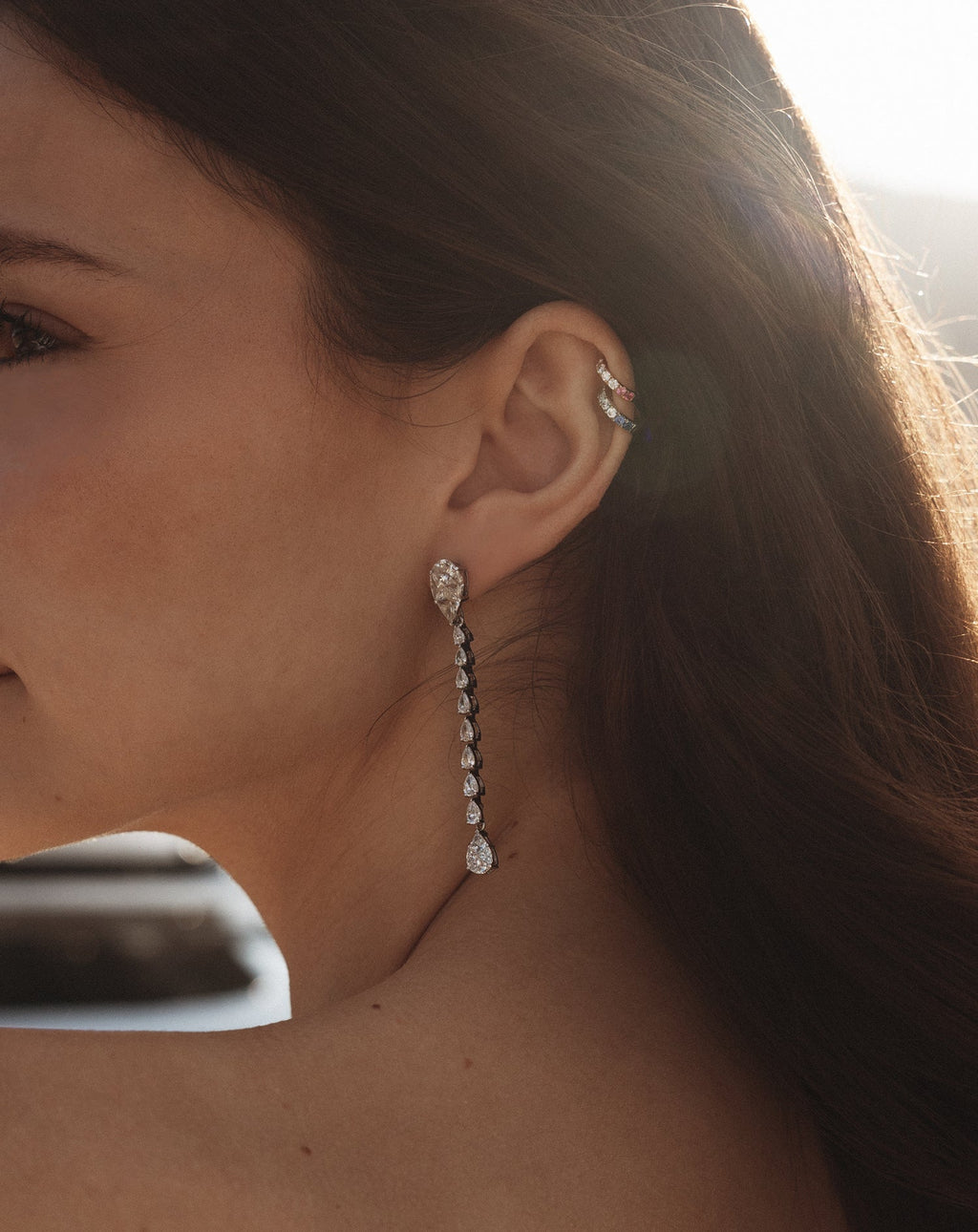 Boucles d'oreilles pendantes en diamant à 8 rangs