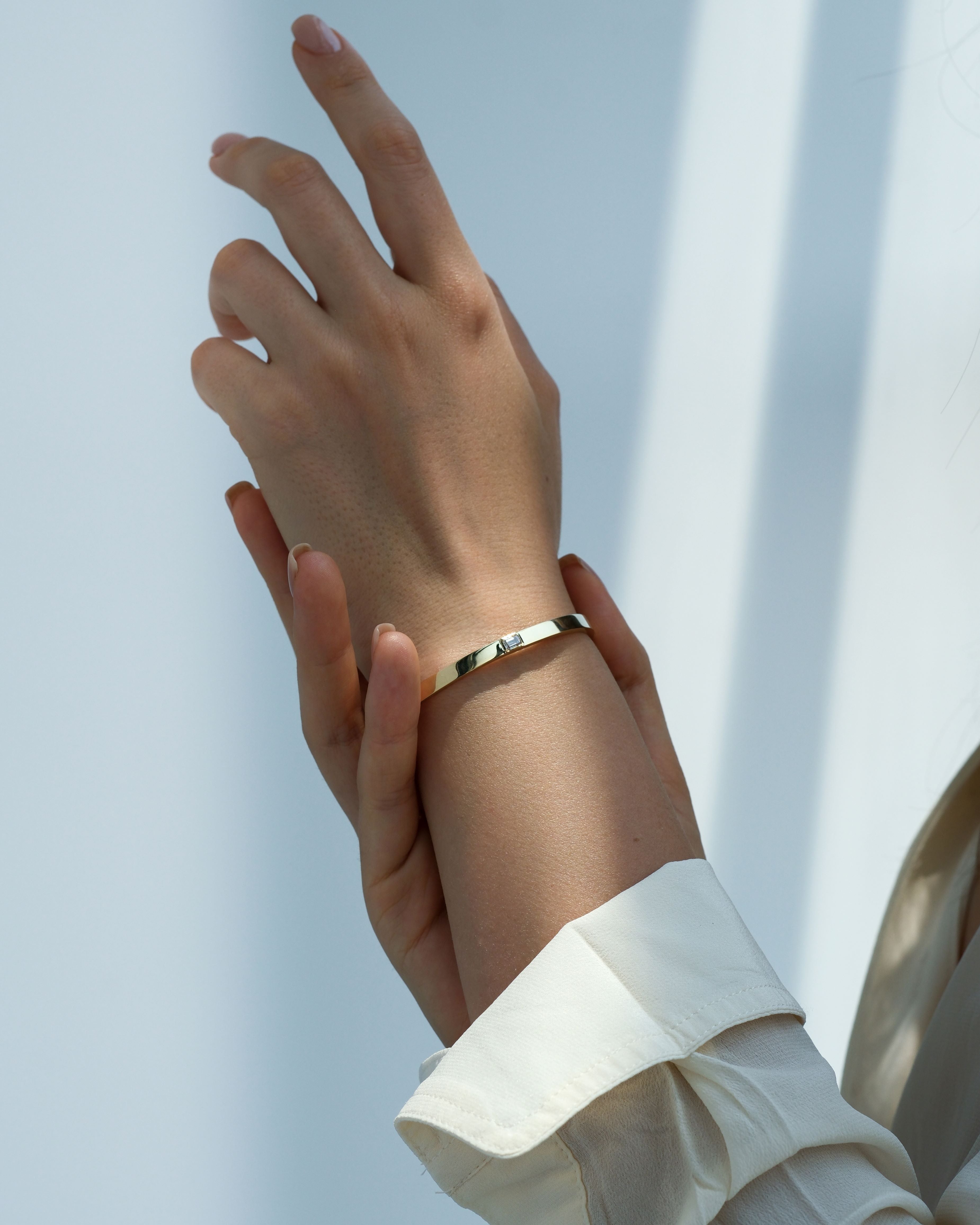 Bracelet jonc ouvert Tala